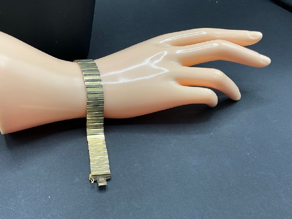 14K Yellow Gold Watch Band Style Bracelet 33.1 Grams (1 of 7)