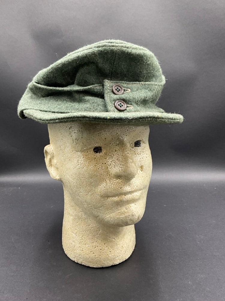 German Wool M43 Style Hat: German Wool M43 Style Hat. Buttons appear replaced. Good overall condition. Please see photograph preview.