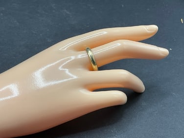 14K Yellow Gold Lovelite Wedding Band
