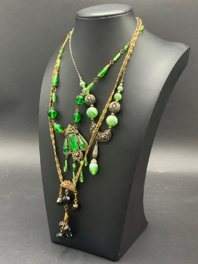 Three (3) Vintage Czech Glass Costume Necklaces: Three (3) Vintage Czech Glass Costume Necklaces. Lengths 18" to 24".Dimensions: 5" X 1" for Shipping purposes.