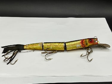 Vintage Bud Stewart Triple Jointed Sucker Fishing Lure