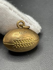 10K Yellow Gold 1925 Metropolitan Championship Football Charm Pendant