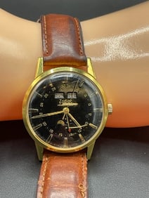 Zodiac Calibre Z74 Triple Date Automatic Moonphase Wristwatch