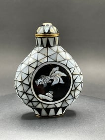 Antique Chinese Mother-of-Pearl Snuff Bottle