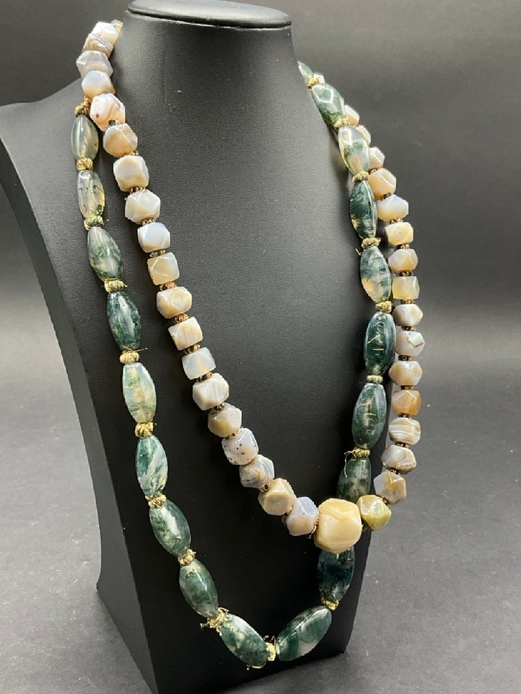 Two (2) Estate Found Agate Necklaces (1 of 5)