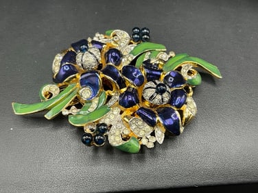 Vintage Coro "Duette" Costume Jewelry Brooch