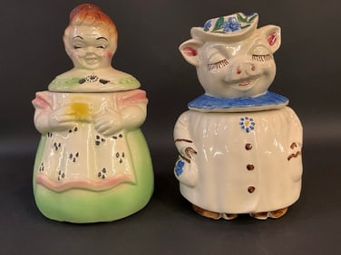USA “Grammy?? and Shawnee “Winnie Pig?? Cookie Jars
