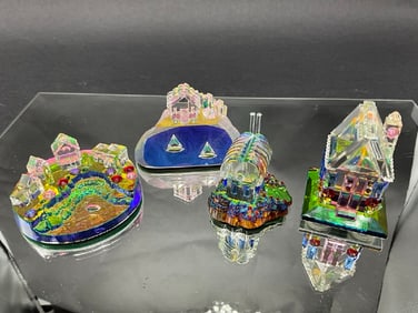 Estate Compiled Lot of (4) Crystal World Figurines