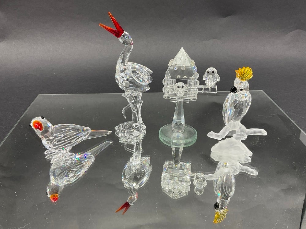 Lot of (4) Swarovski Crystal Birds (1 of 4)