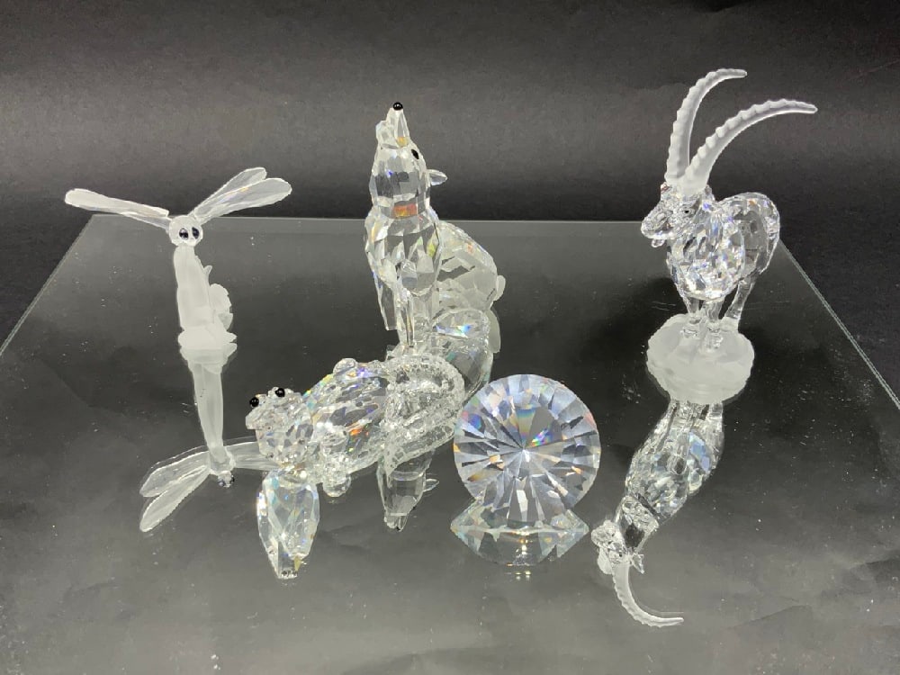 Grouping of (5) Crystal Figures - Swarovski & Crystal World (1 of 5)