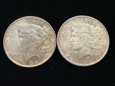 Lot of (2) 1922-P Silver U.S. Peace Dollars