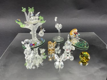Grouping of (8) Swarovski & Crystal World Figures