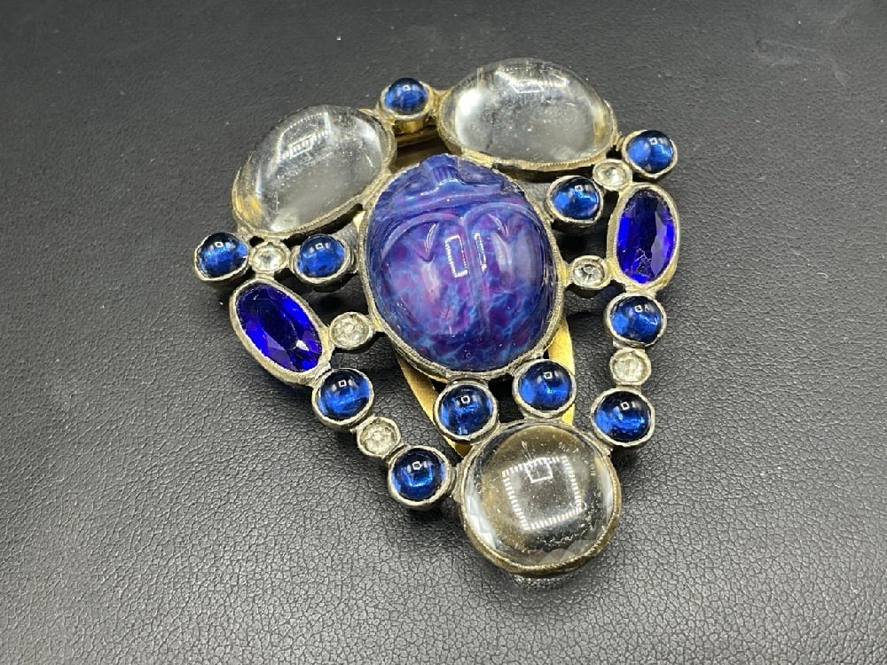 Vintage Moonstone and Carved Scarab Costume Jewelry Clip: Vintage Moonstone and Carved Scarab Costume Jewelry Clip. Dimensions: 2 1/4" X 2"