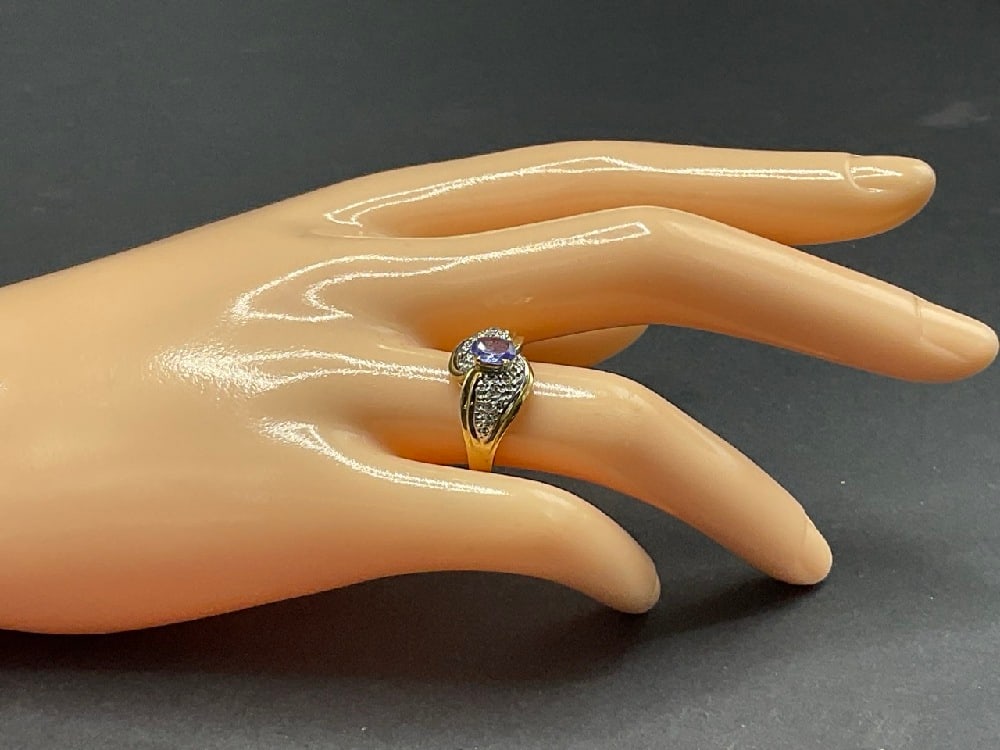 14K Yellow Gold Tanzanite and Diamond Ring