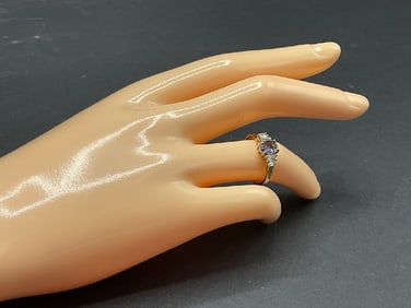 10K Yellow Gold Amethyst and Baguette Diamond Ring