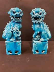 Vintage Porcelain Chinese Turquoise Foo Dogs