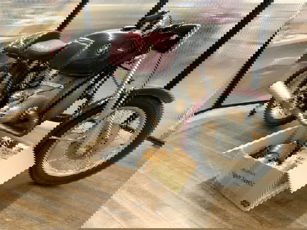 1970 BMW R75/5 Motorcycle And Parts RESTORATION IN PROGRESS SUPER CLEAN! (1 of 6)