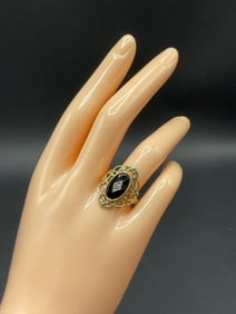 10K Onyx and Diamond Ring