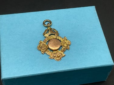 Antique 9ct Victorian Gold Pendant