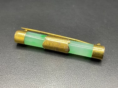Vintage 9ct Yellow Gold Chinese Jade Bar Pin