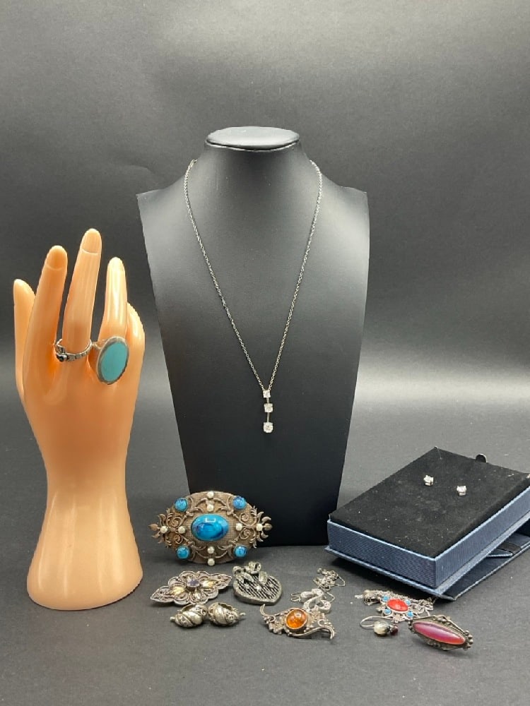 Estate Compiled Sterling Silver Jewelry (1 of 8)