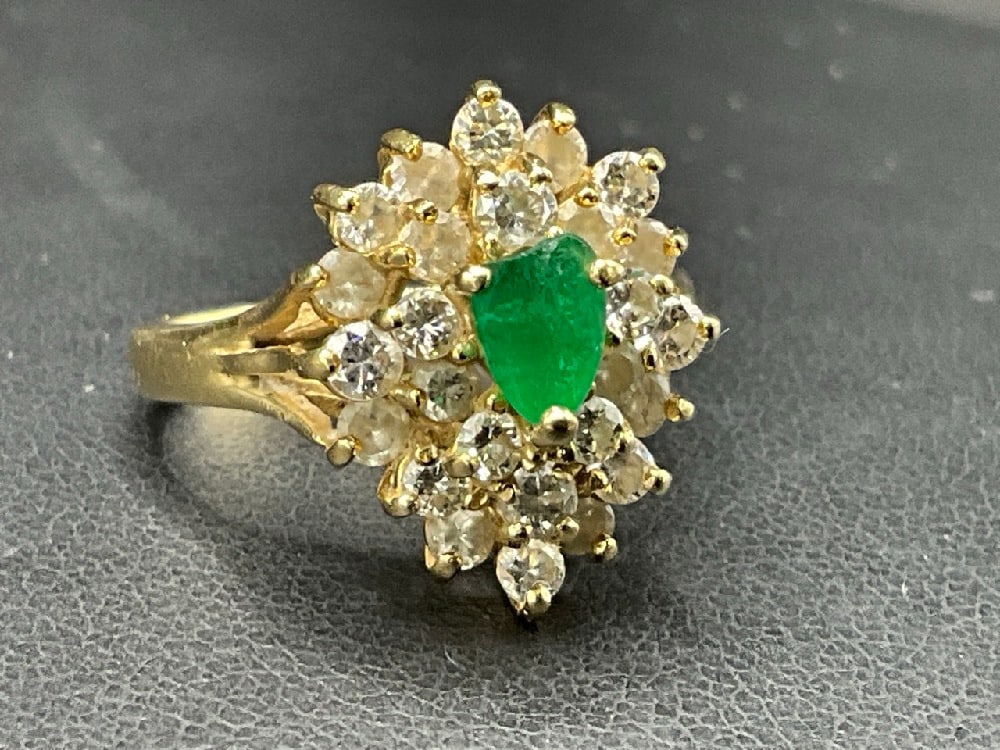14K Emerald and Diamond Ring Size 6 (DAMAGED) (1 of 4)
