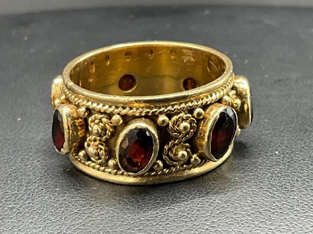 14K Yellow Gold Heavy Garnet Ring (1 of 4)