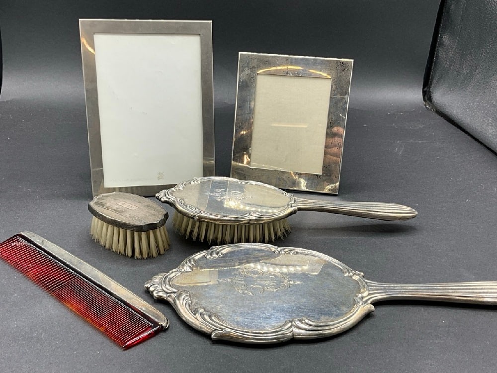 Sterling Silver Picture Frames and Vanity Items (1 of 5)