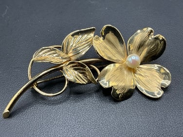 14K Yellow Gold Signed "HSB" Flower Brooch/Pin with Pearl