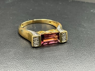 14K Diamond and Pink Sapphire Ring