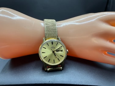 Vintage Omega Automatic Day Date Wrist Watch