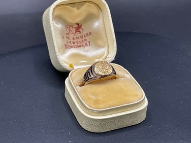 10K Yellow Gold Antique Northfield Seminary Class Ring