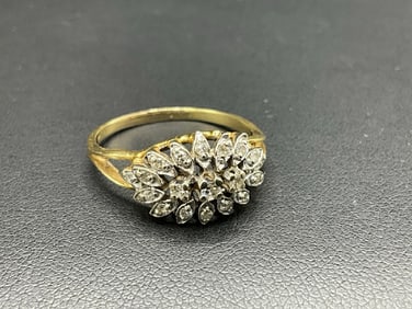 Antique 14K Yellow Gold Diamond Ring