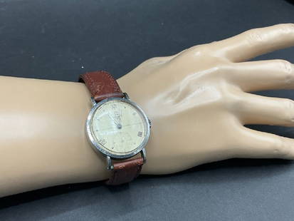 Vintage Men’s 17J Omega Chronometer Wristwatch: Vintage Men’s 17J Omega Chronometer Wristwatch.Working order.Serial no. 1064522317JNote: Watch in working order, upon inspection there is some rust present along movement and edges. Cleaning needed.