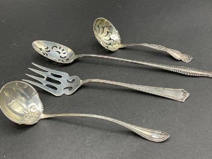 Four (4) Piece Sterling Silver Flatware 80 grams: Four (4) Piece Sterling Silver Flatware.Total weight: 80 grams
