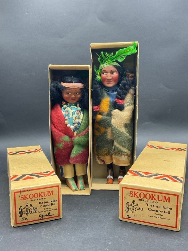 Two (2) Vintage Skookum American Indian Dolls In Box (1 of 6)