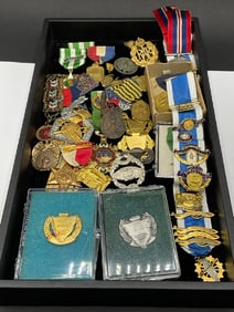 Collection of Mostly Gold Filled Military and DAR Medals