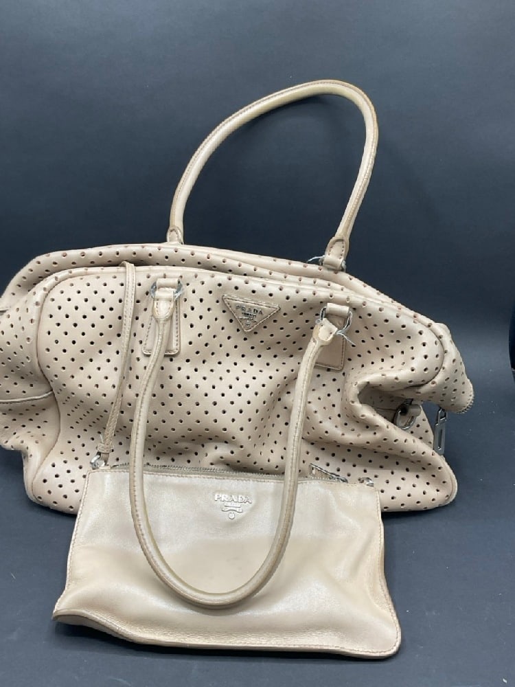 Prada Tote Bauletto Satchel Bag: Prada Tote Bauletto Satchel Bag.Dimensions: 9 1/2” strap drop 9 1/2” x 16 1/2” x 4” Pre-owned used condition. Please see photograph preview.