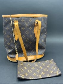 Louis Vuitton Bucket Bag with Pochette