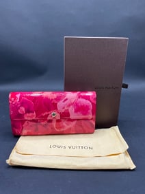 Louis Vuitton Rose Vernis Long Wallet