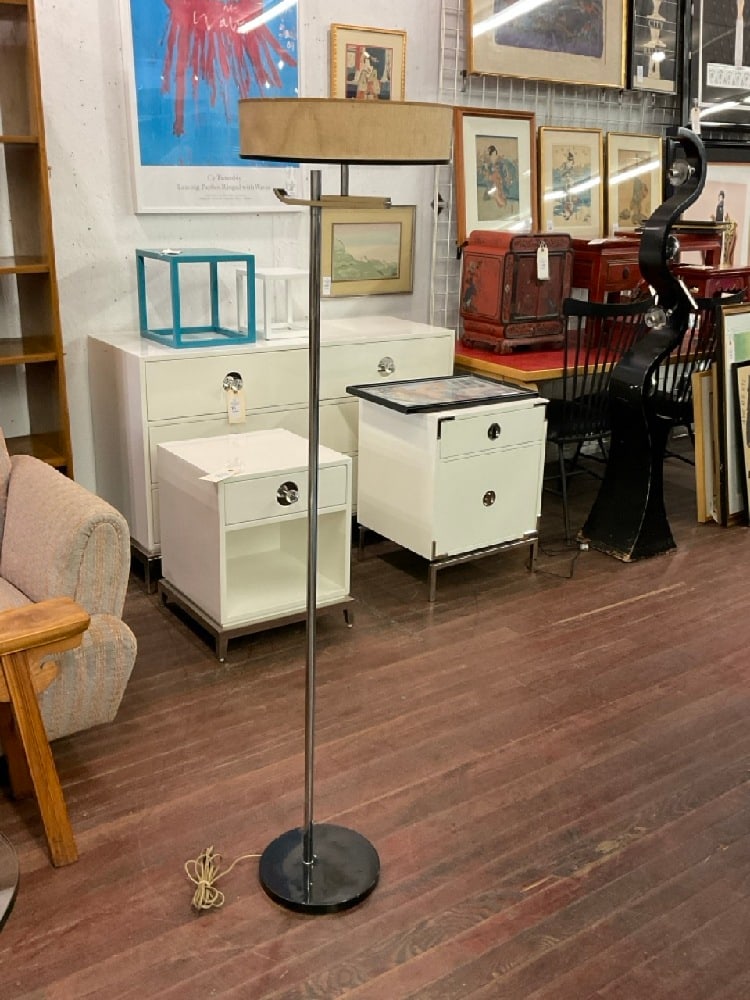 Vintage Kurt Versen Floor Lamp, Mid Century Modern (1 of 5)