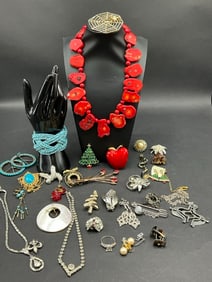 Vintage Estate Grouping of Costume Jewelry