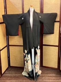 Vintage Japanese Kimono