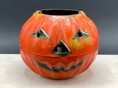 Vintage  U.S. Metal Toy Co. Halloween Tin Jack O Lantern