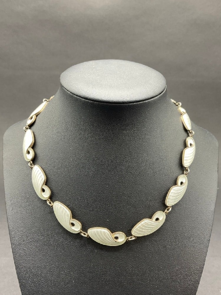 Vintage Sterling and Guilloche Enamel Volmer Bahner White Swirl Necklace: Vintage Sterling and Guilloche Enamel Volmer Bahner White Swirl Necklace.