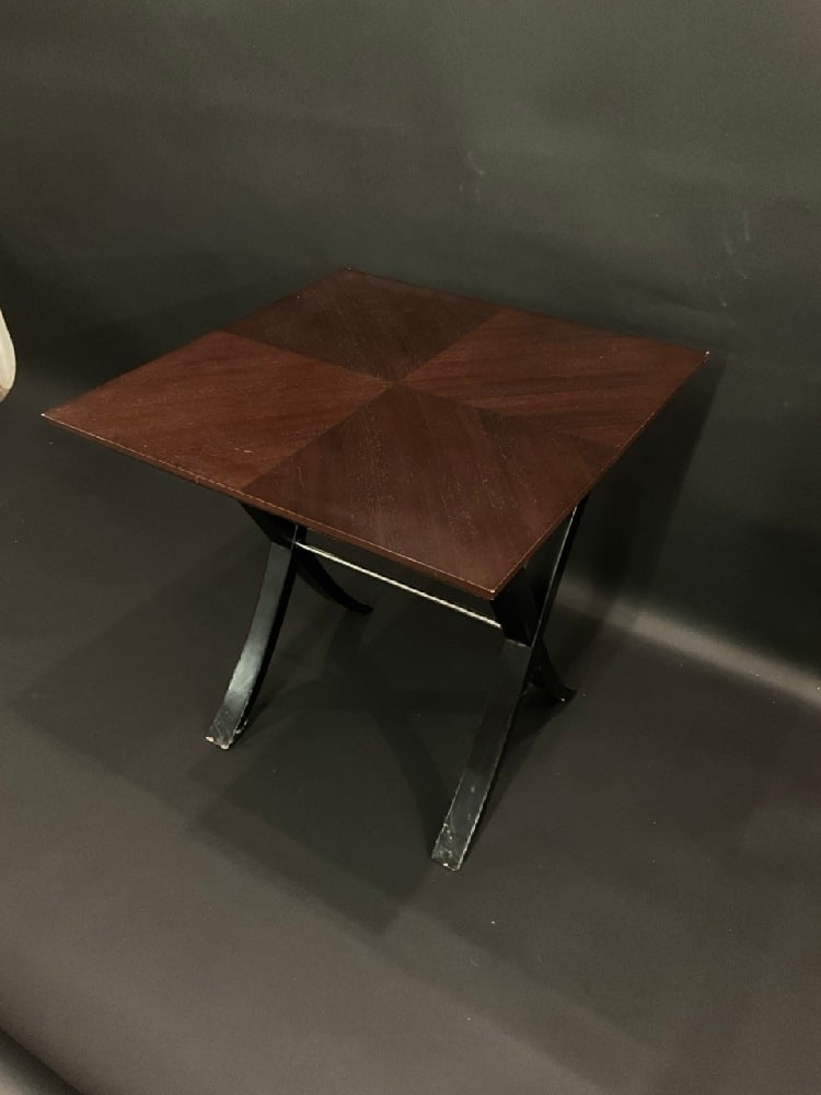 Christopher Guy Mahogany Table (1 of 4)