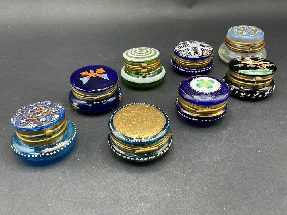 (8) Vintage Art Glass Hand Painted Trinket Boxes (1 of 5)