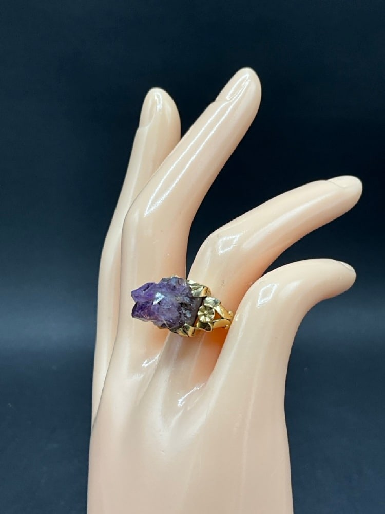 14K Yellow Gold Brutalist Amethyst Ring (1 of 4)