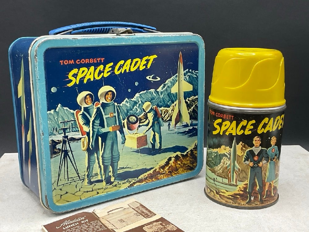Tom Corbett Space Cadet Lunchbox and Thermos (1 of 9)