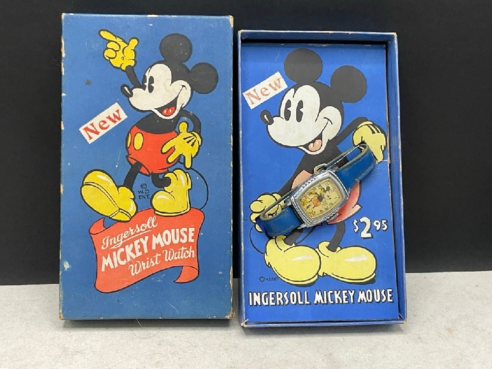 1930's Ingersoll Mickey Mouse Wristwatch with Box Walt Disney Enterprises (1 of 4)